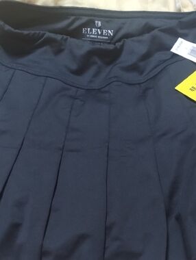 EleVen by Venus Williams Black Pleated A-Line Skort